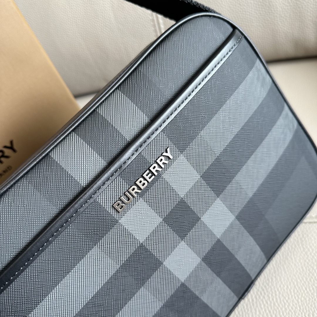 Burberry classic check crossbody bag Burberry classic check crossbody bag
