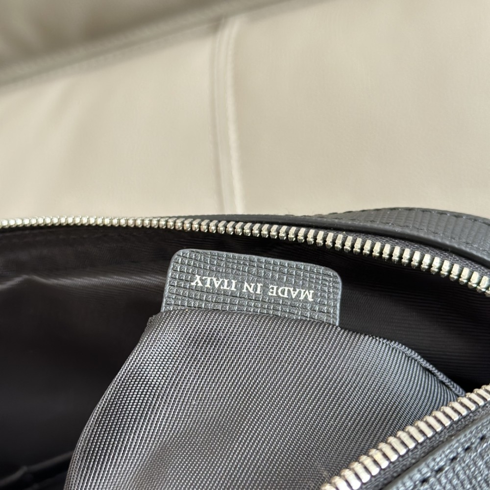 Burberry Classic Check Simple Black Briefcase Burberry Classic Check Simple Black Briefcase