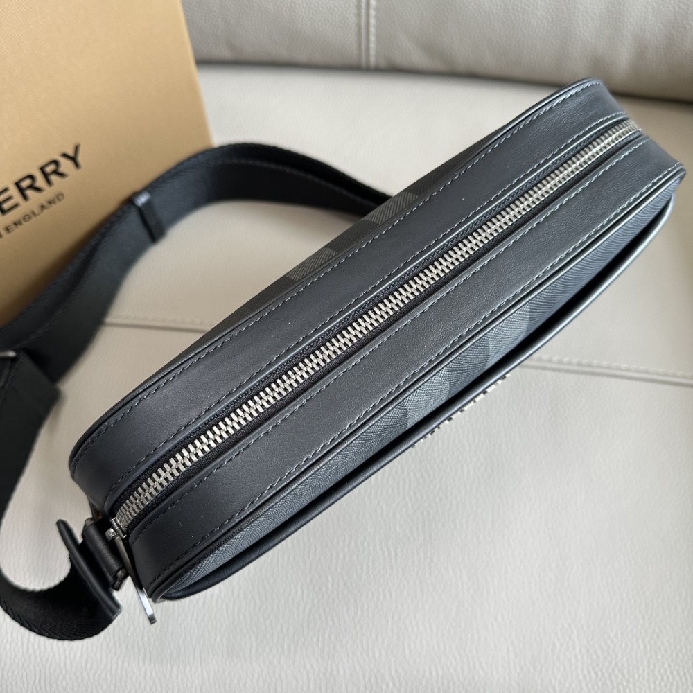 Burberry classic check crossbody bag Burberry classic check crossbody bag