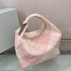 Burberry Classic Peach and White Contrast Large Knit Chain Bag Burberry Classic Peach and White Contrast Large Knit Chain Bag