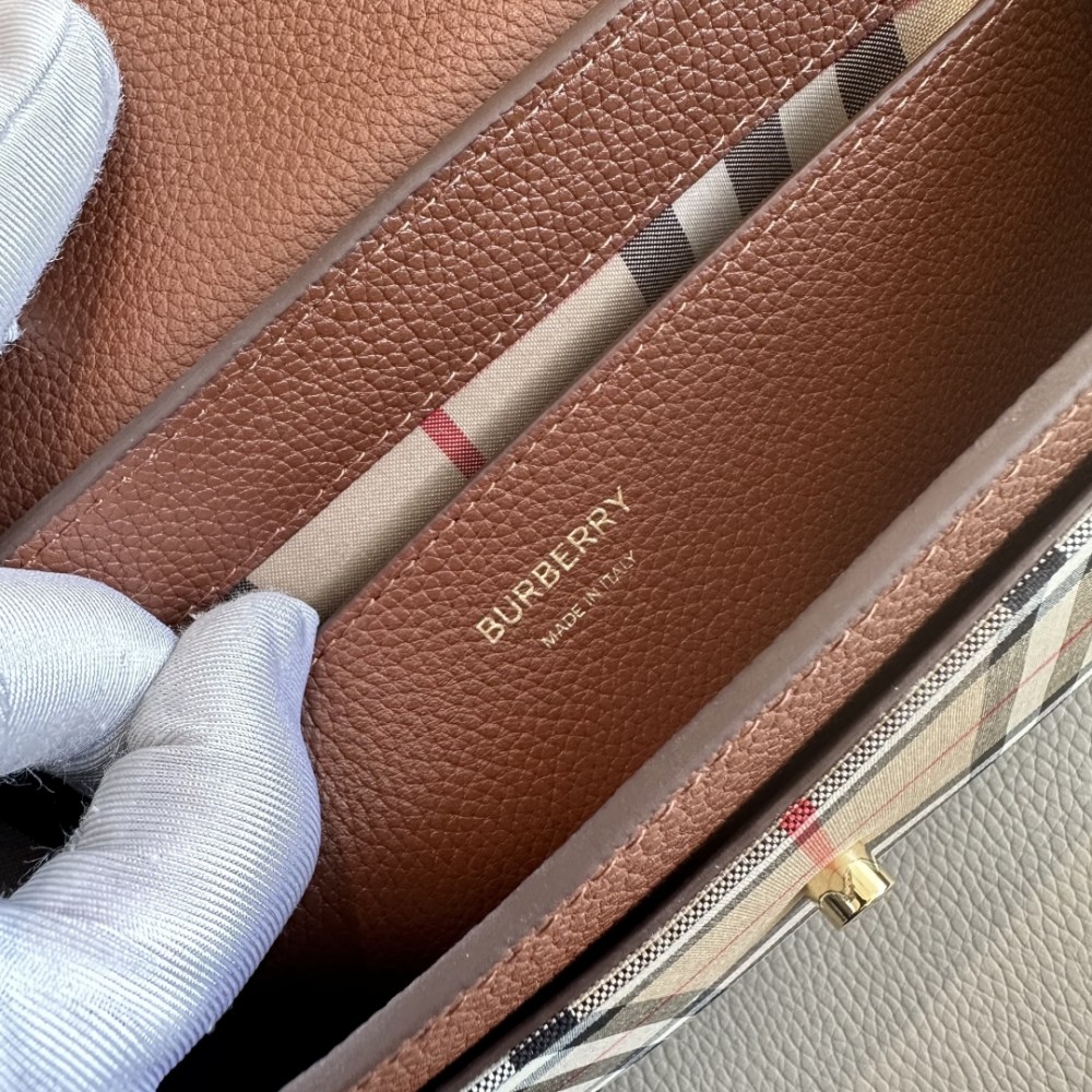 Burberry Classic Rhino Pure Brown Check Bag Burberry Classic Rhino Pure Brown Check Bag