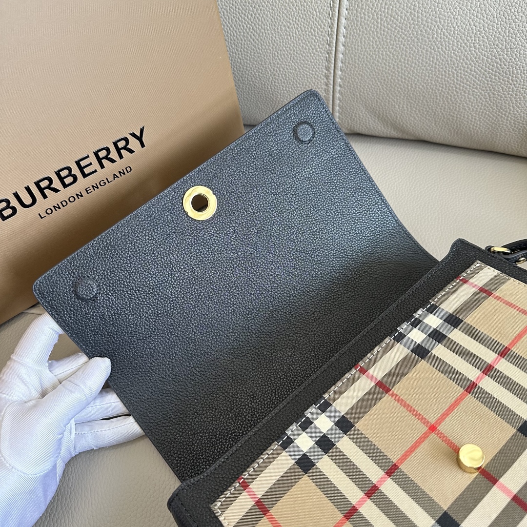 Burberry classic black and green check bag Burberry classic black and green check bag