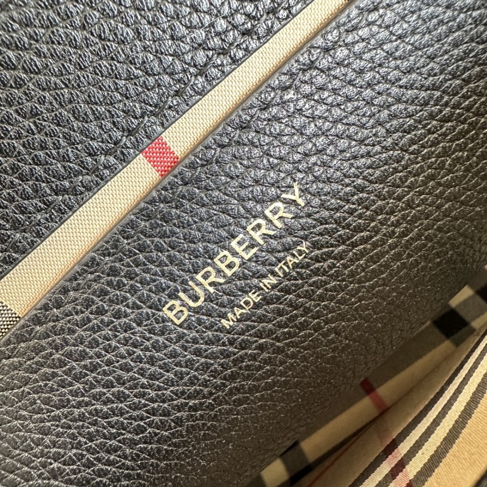 Burberry classic black and green check bag Burberry classic black and green check bag