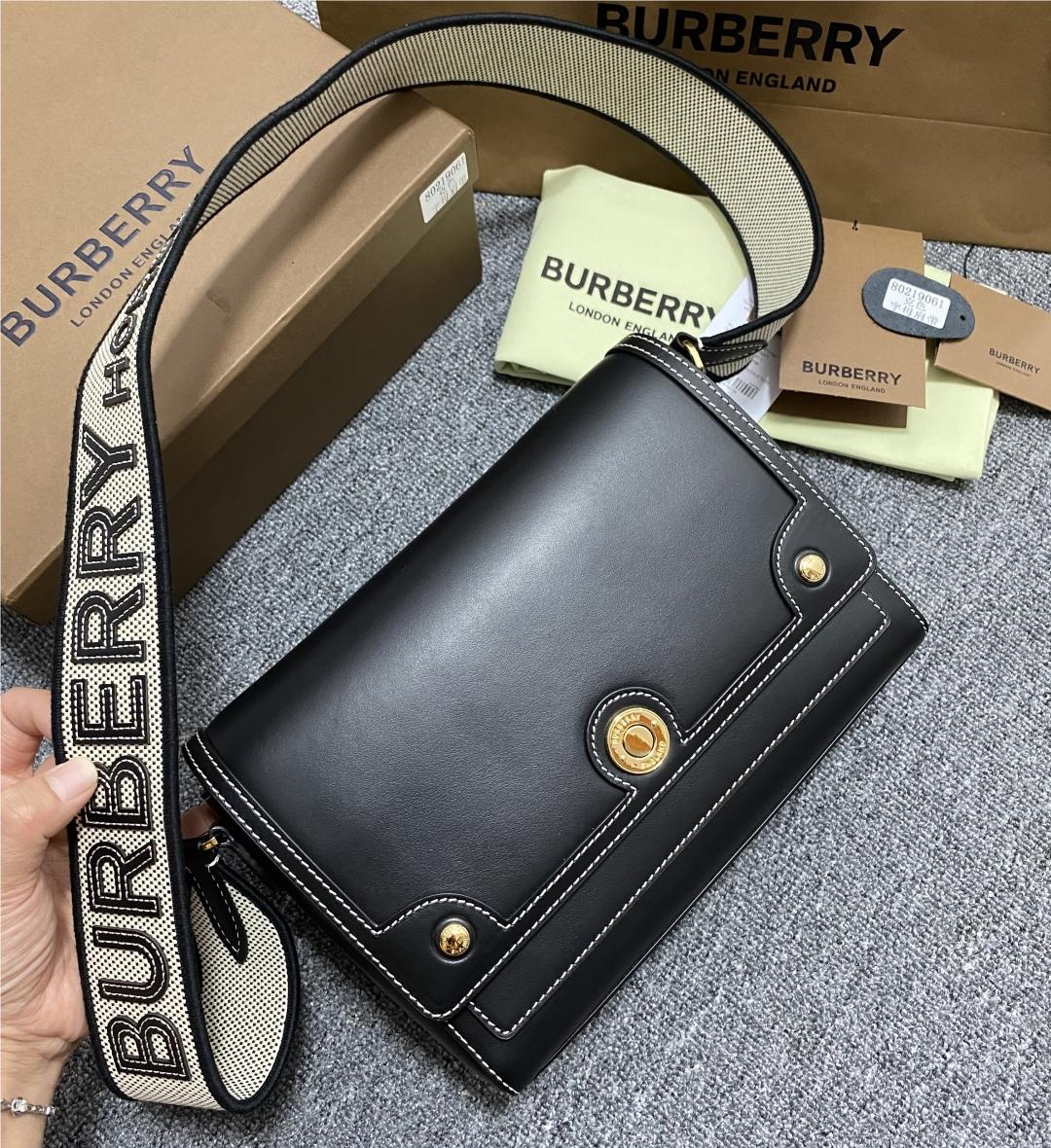 Burberry classic black check bag Burberry classic black check bag