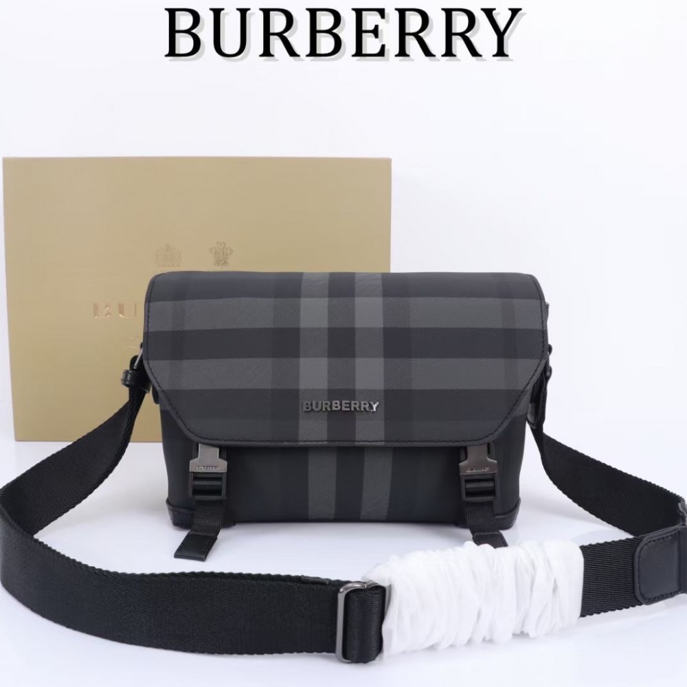 Burberry Classic Black Checkered Tote Bag Burberry Classic Black Checkered Tote Bag