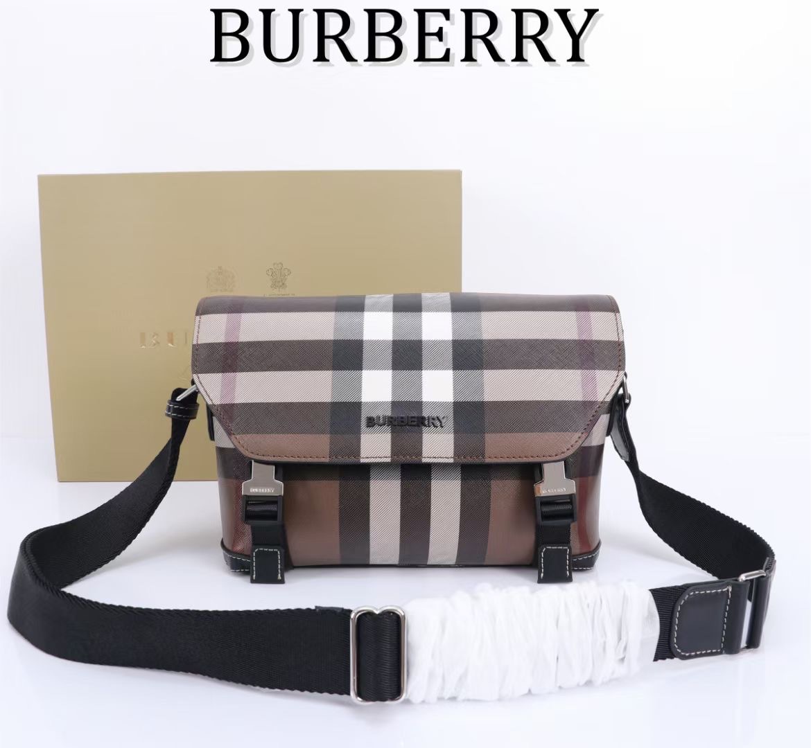 Burberry Classic Brown and White Checkered Tote Bag Burberry Classic Brown and White Checkered Tote Bag
