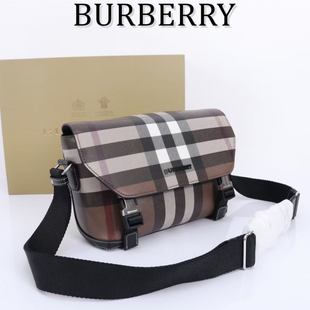 Burberry Classic Brown and White Checkered Tote Bag Burberry Classic Brown and White Checkered Tote Bag