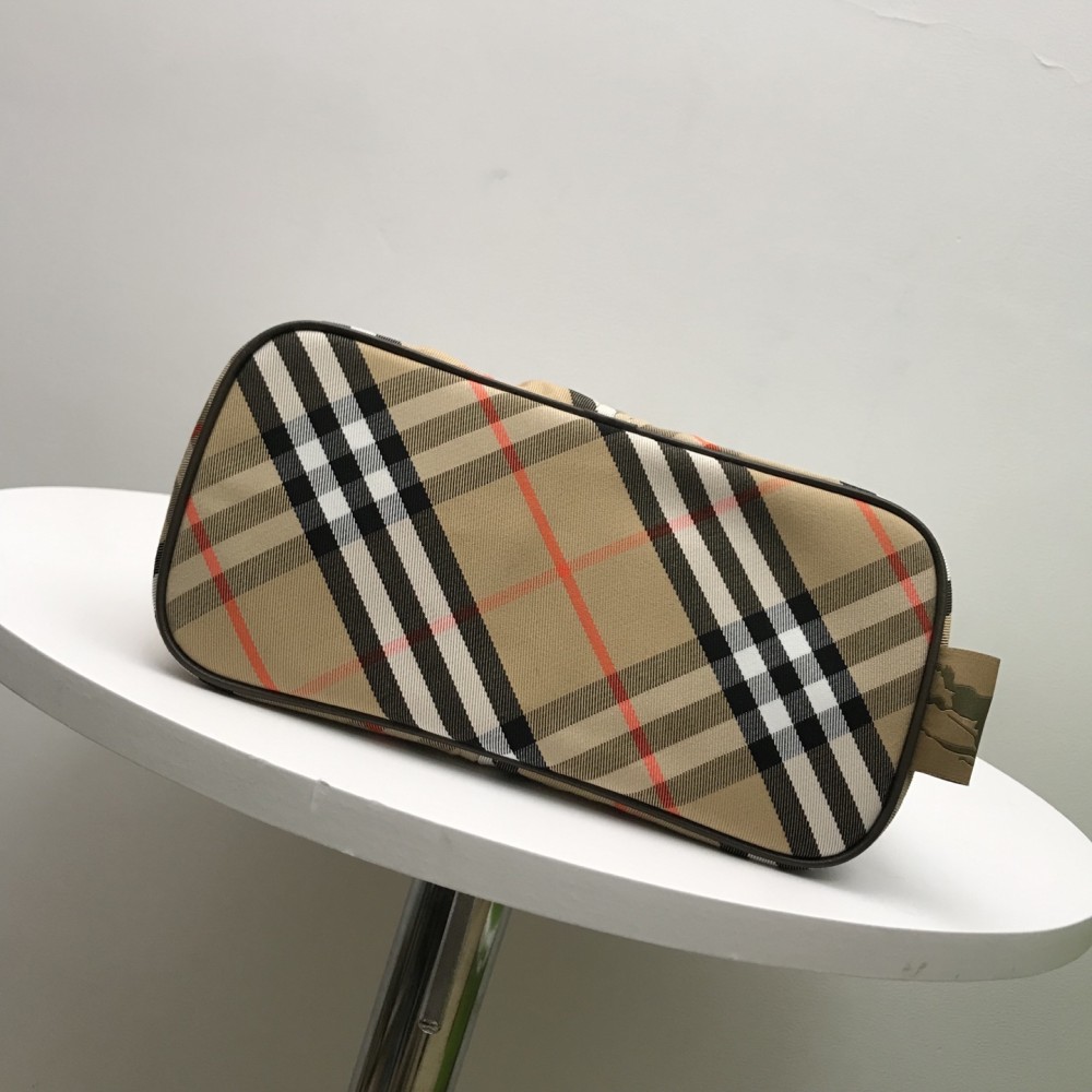 Burberry Classic Canvas Tote Burberry Classic Canvas Tote