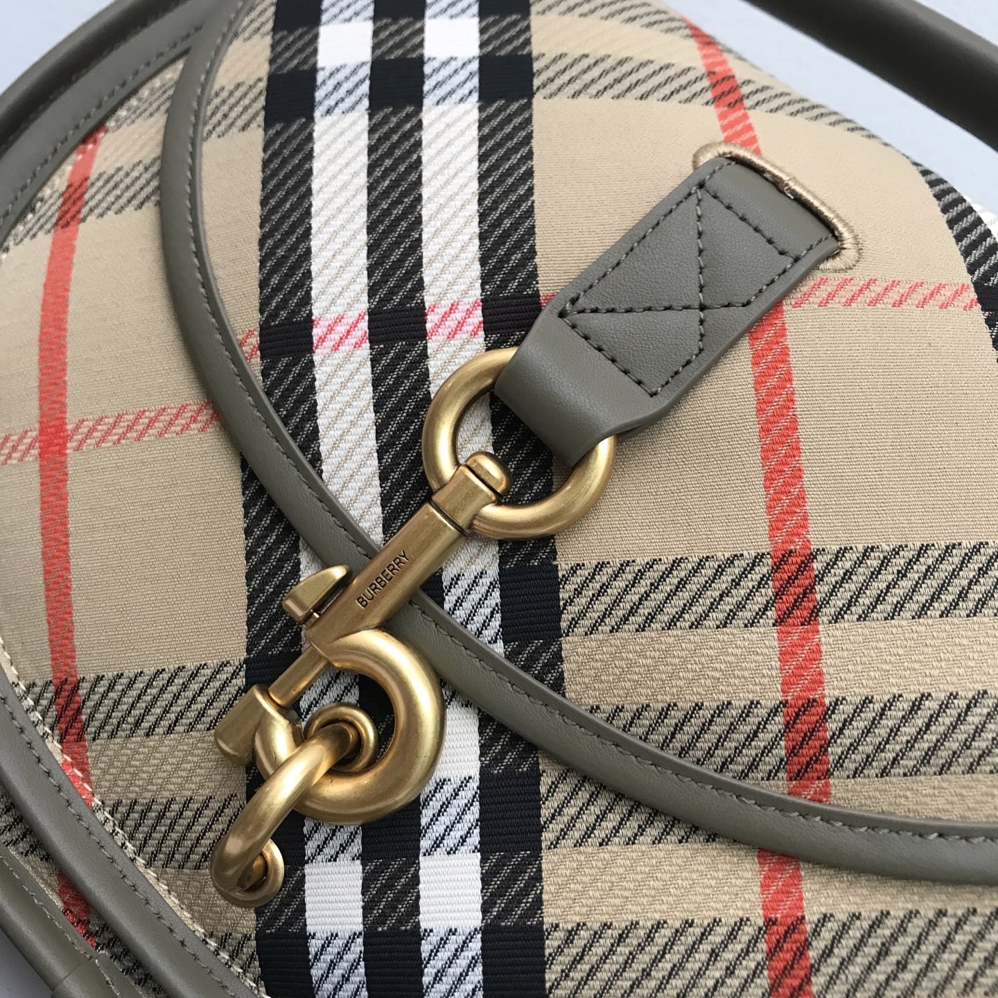 Burberry classic checkered bucket bag Burberry classic checkered bucket bag