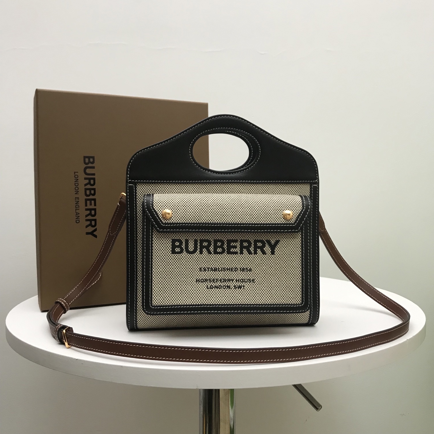 Burberry Classic Calfskin White Textured Tote Burberry Classic Calfskin White Textured Tote