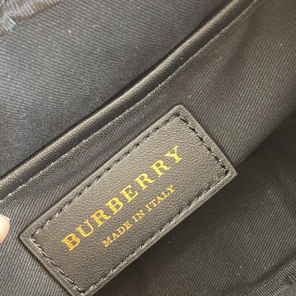 Burberry Classic Brown and White Checkered Crossbody Bag Burberry Classic Brown and White Checkered Crossbody Bag