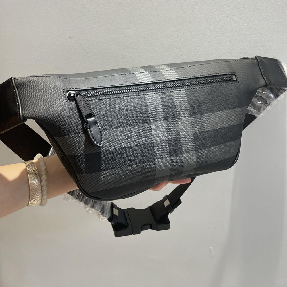 Burberry Classic Black Checkered Crossbody Bag Burberry Classic Black Checkered Crossbody Bag