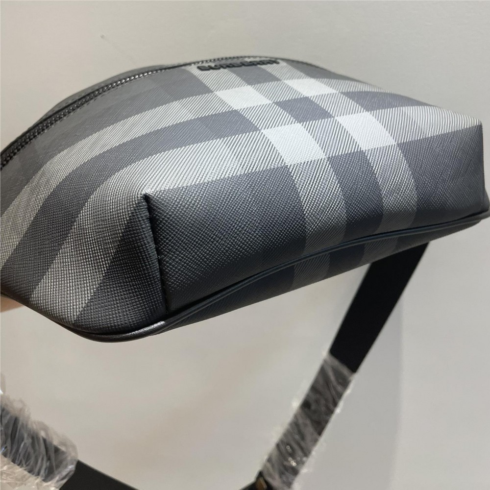 Burberry Classic Black Checkered Crossbody Bag Burberry Classic Black Checkered Crossbody Bag