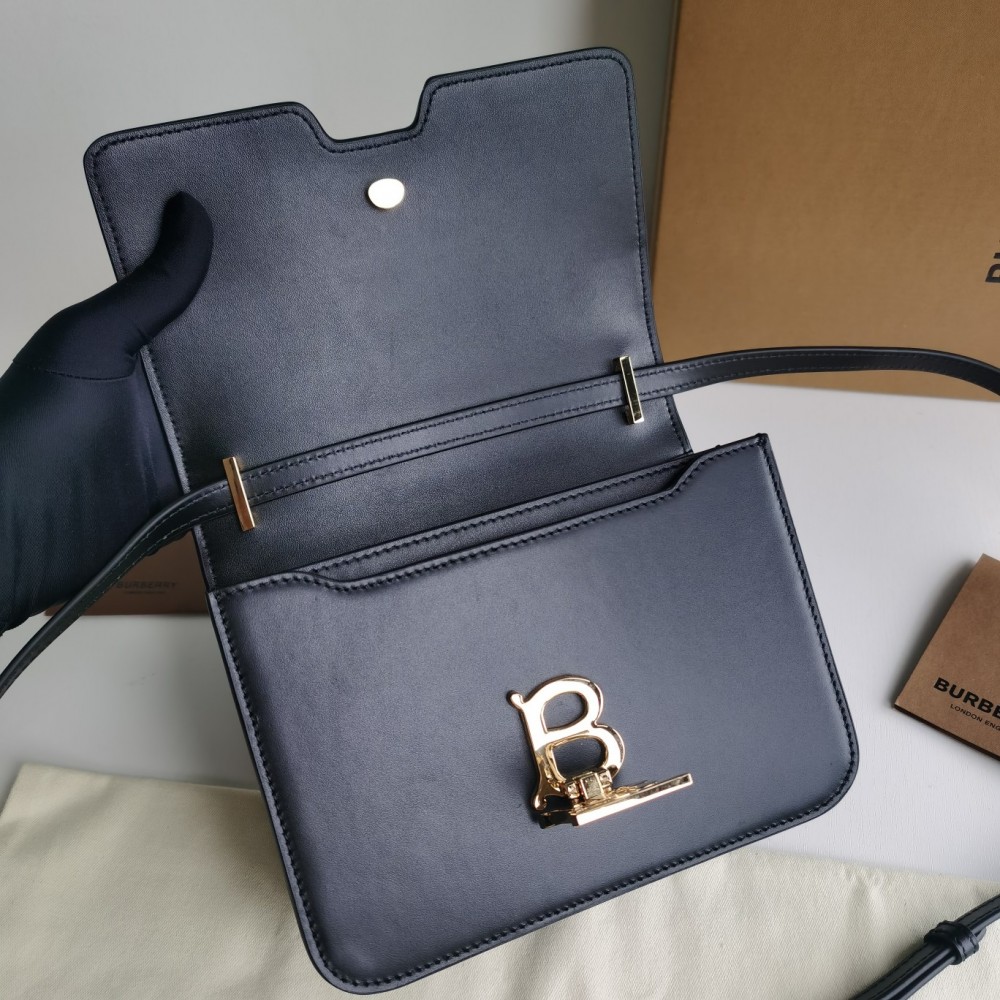 Burberry classic dark black calfskin exquisite hardware crossbody bag Burberry classic dark black calfskin exquisite hardware crossbody bag