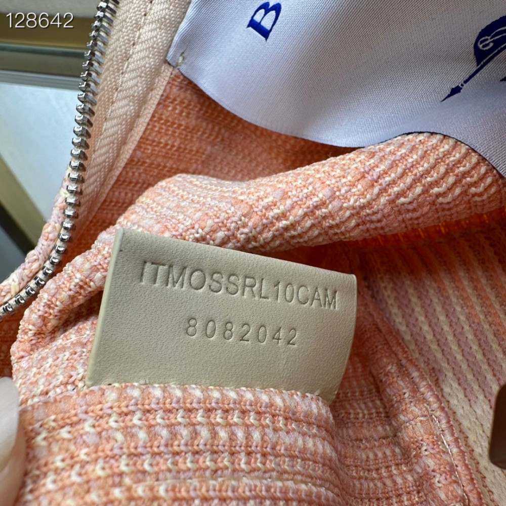 Burberry classic peach and white contrast medium knitted chain bag Burberry classic peach and white contrast medium knitted chain bag