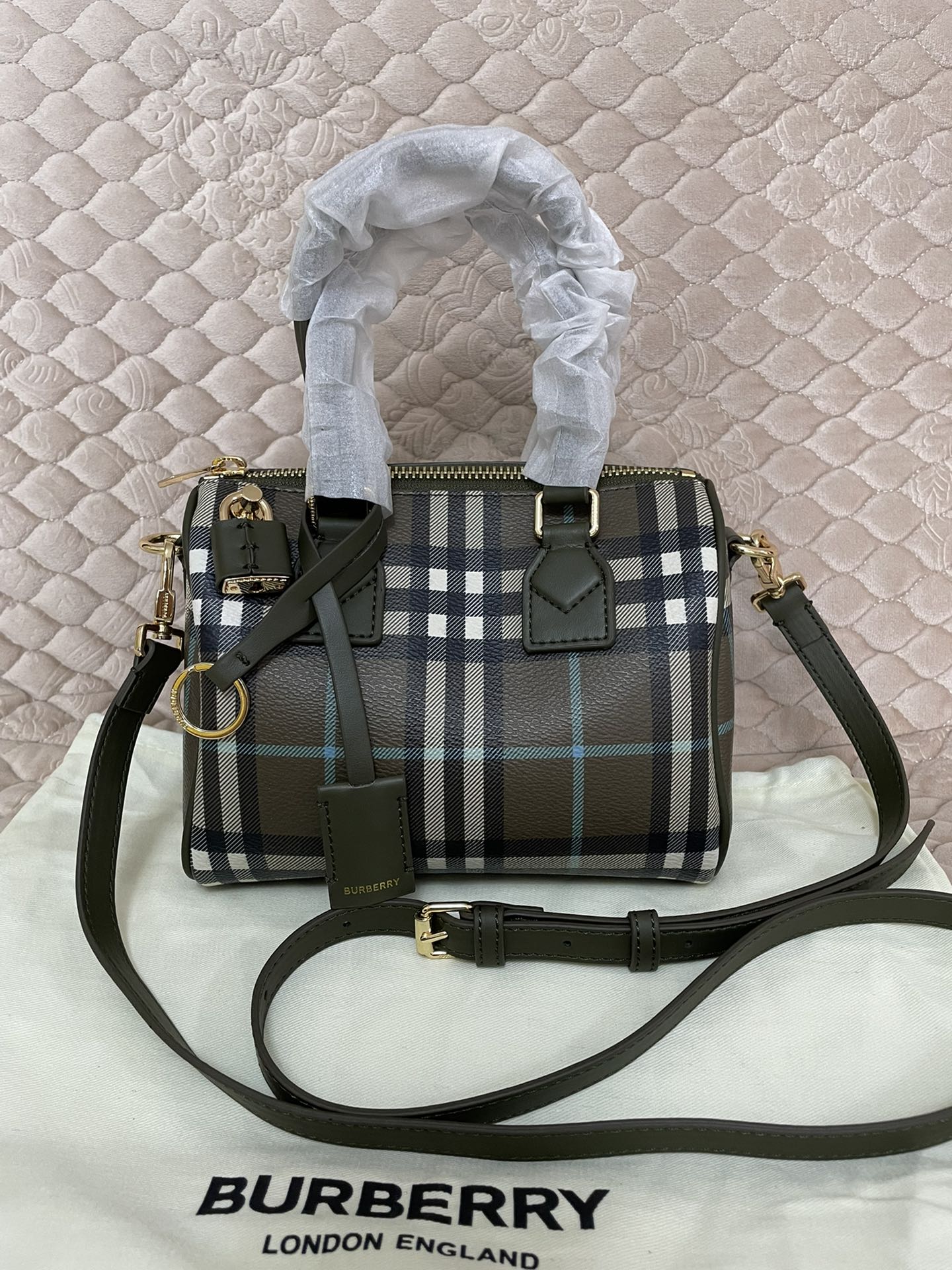 Burberry Check Classic Black and Blue Boston Bag Burberry Check Classic Black and Blue Boston Bag