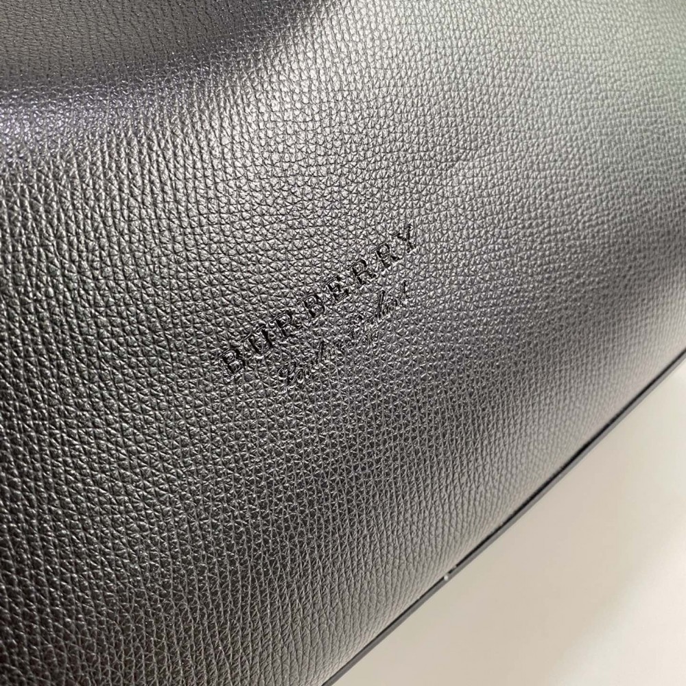 Burberry classic color check tote bag Burberry classic color check tote bag