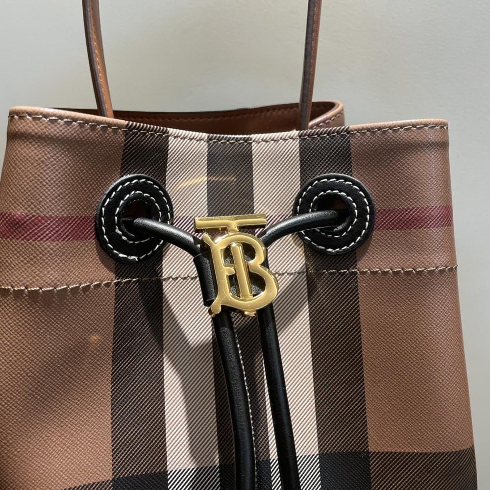 Burberry white and brown contrasting hardware bucket bag Burberry white and brown contrasting hardware bucket bag