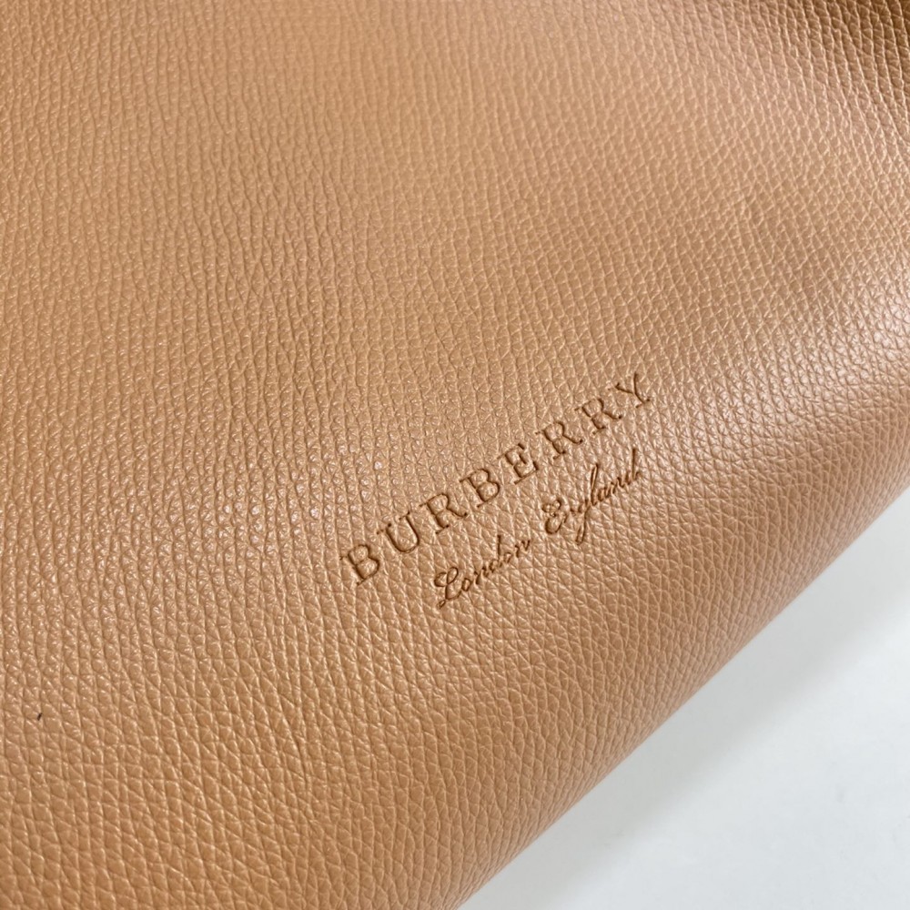 Burberry classic color check tote bag Burberry classic color check tote bag