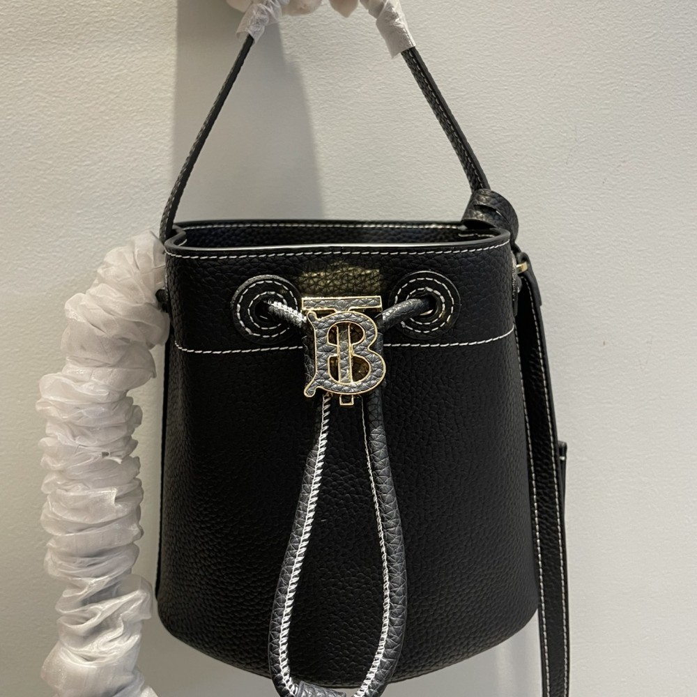 Burberry black leather hardware bucket bag Burberry black leather hardware bucket bag