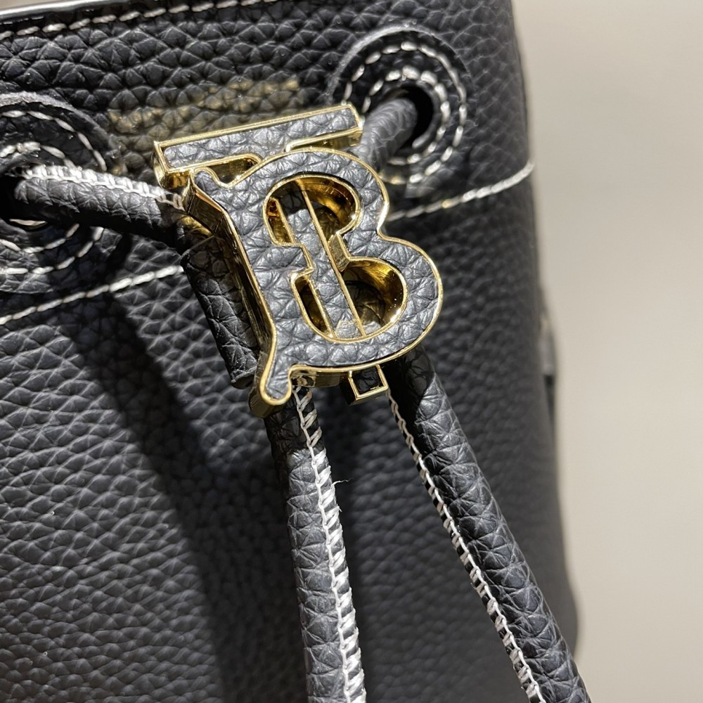 Burberry black leather hardware bucket bag Burberry black leather hardware bucket bag