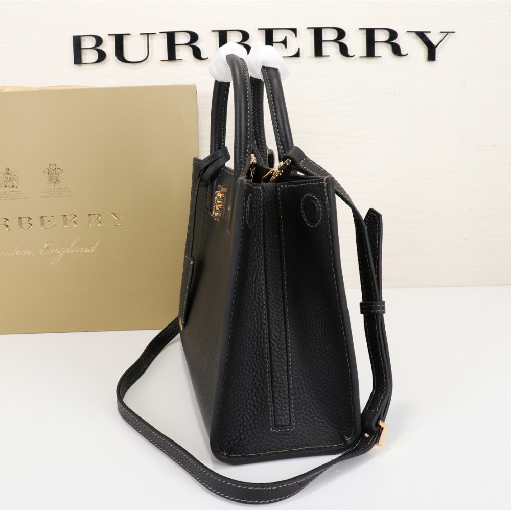 Burberry Black Leather Classic Tote Burberry Black Leather Classic Tote