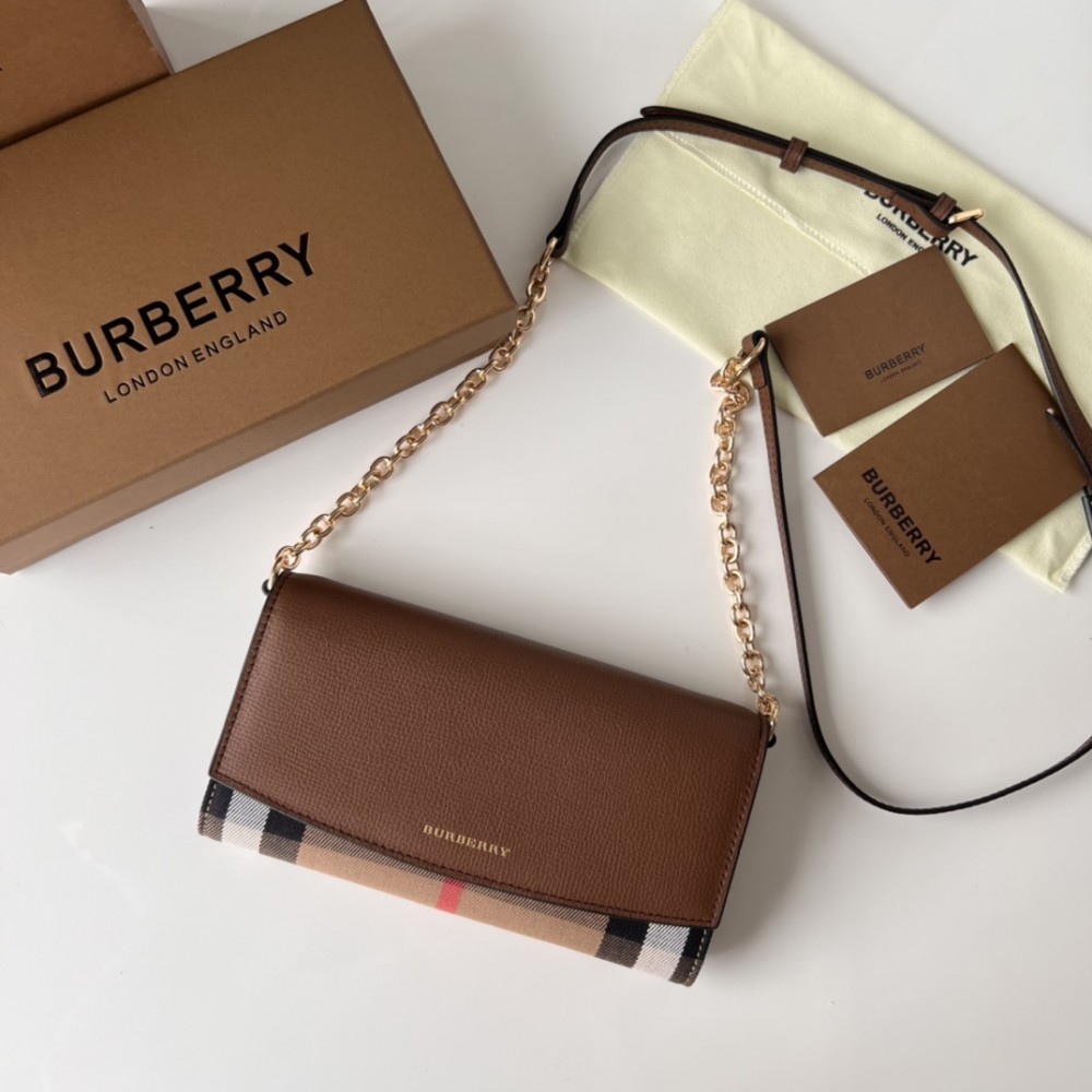 Burberry Brown Hardware Vintage Square Envelope Bag Burberry Brown Hardware Vintage Square Envelope Bag