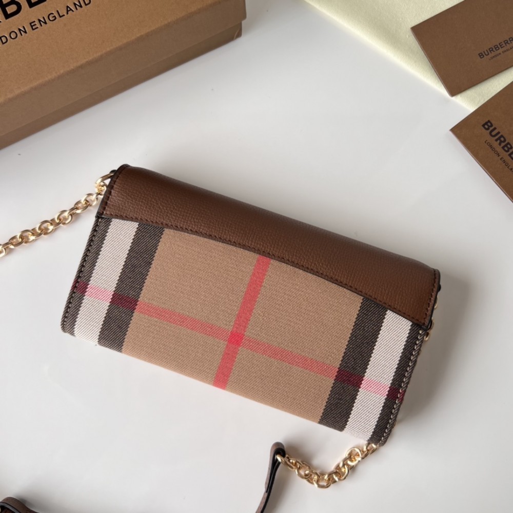 Burberry Brown Hardware Vintage Square Envelope Bag Burberry Brown Hardware Vintage Square Envelope Bag