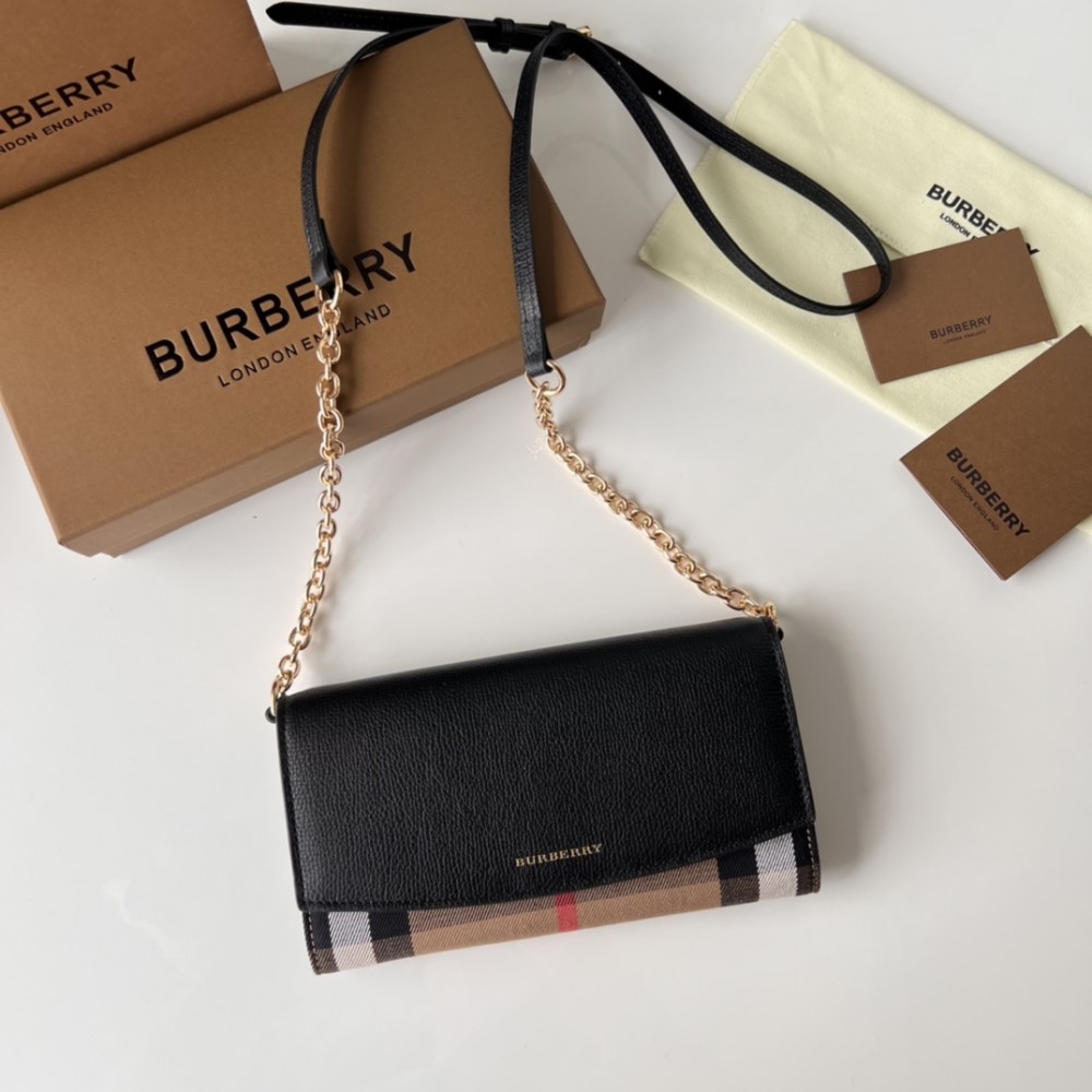 Burberry black hardware vintage square envelope bag Burberry black hardware vintage square envelope bag