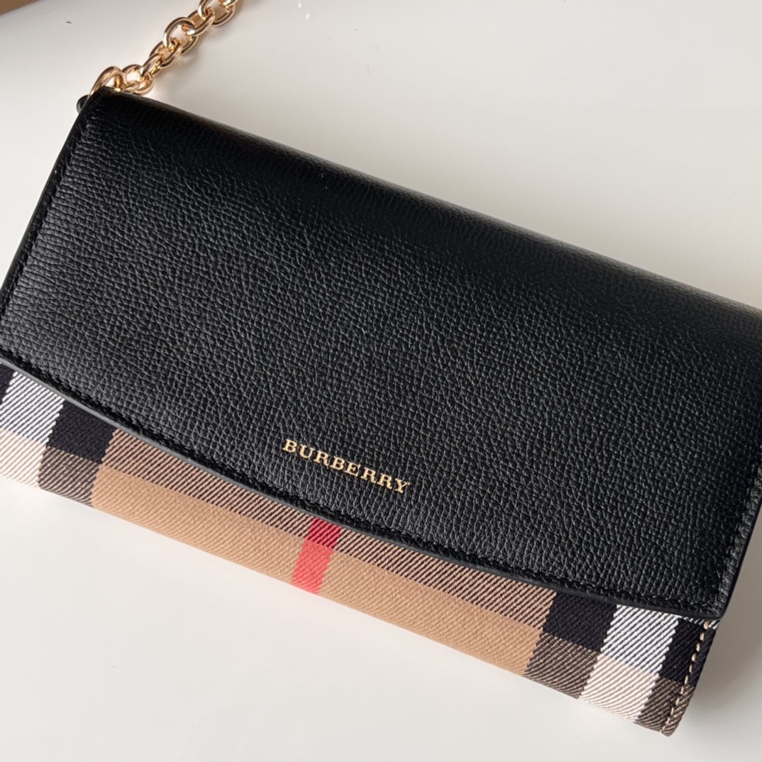 Burberry black hardware vintage square envelope bag Burberry black hardware vintage square envelope bag