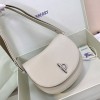 Burberry vintage half-moon underarm bag Burberry vintage half-moon underarm bag
