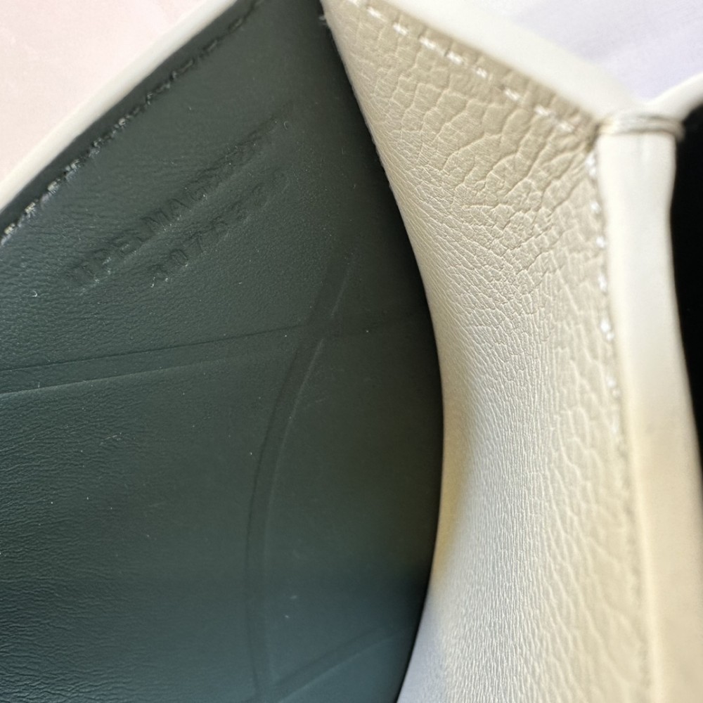 Burberry vintage half-moon underarm bag Burberry vintage half-moon underarm bag