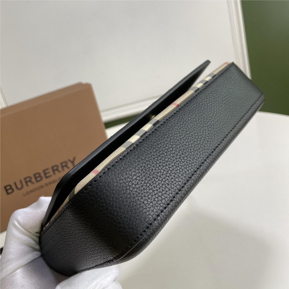 Burberry black classic check underarm bag Burberry black classic check underarm bag