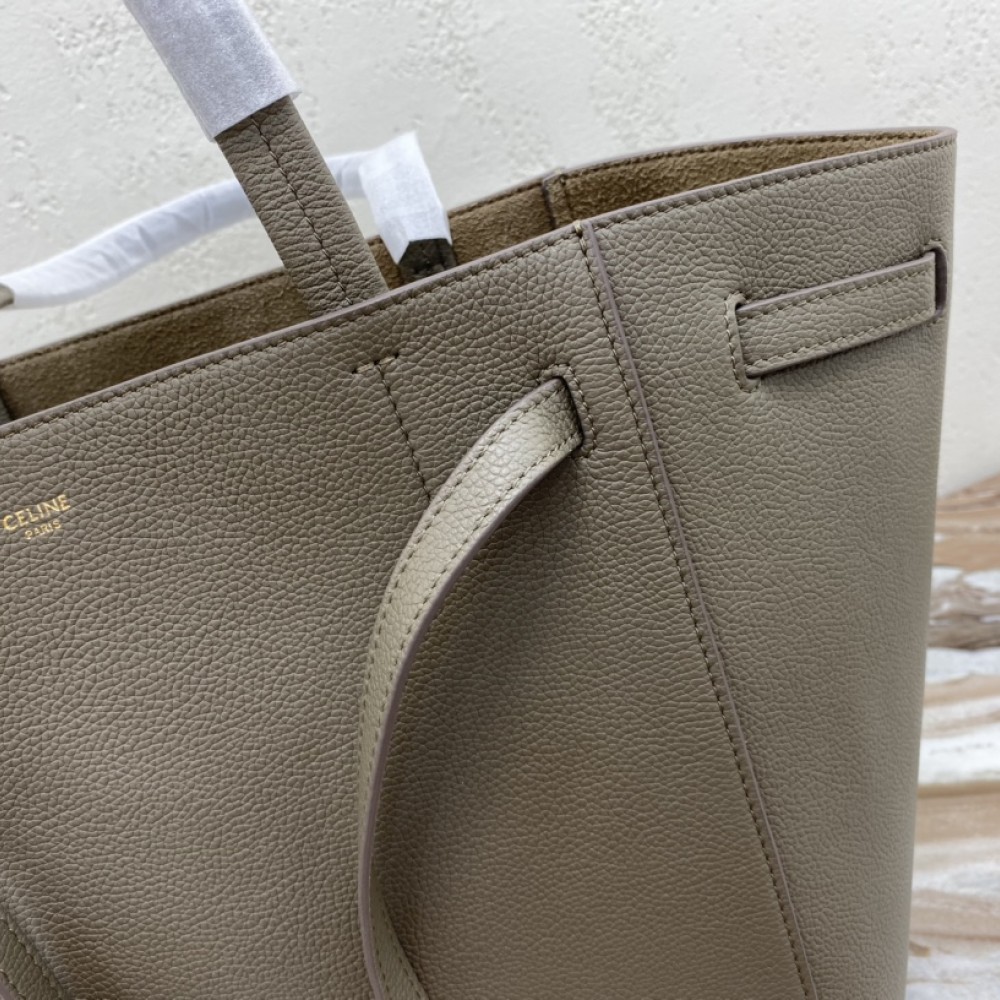 CELINE TRIOMPHE series catfish bag (green brown) CELINE TRIOMPHE series catfish bag (green brown)