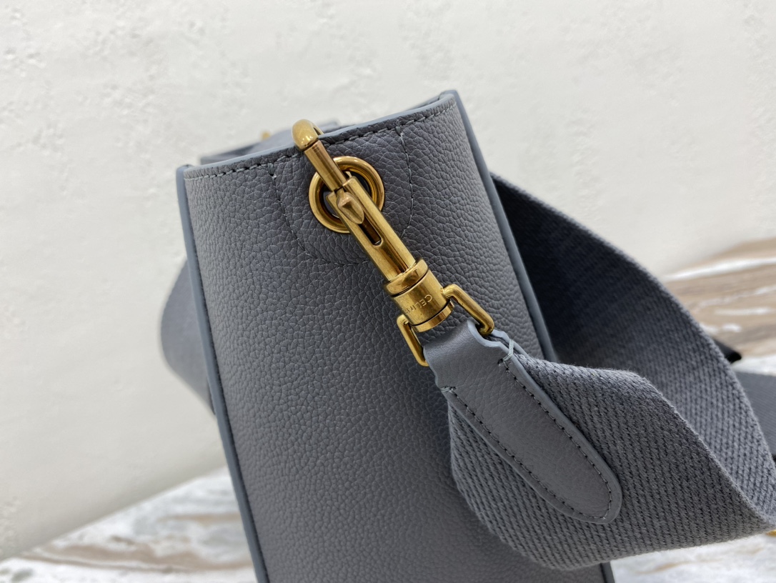 Celine simple dark grey crossbody bag Celine simple dark grey crossbody bag