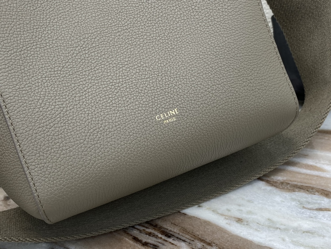 Celine simple grey crossbody bag Celine simple grey crossbody bag
