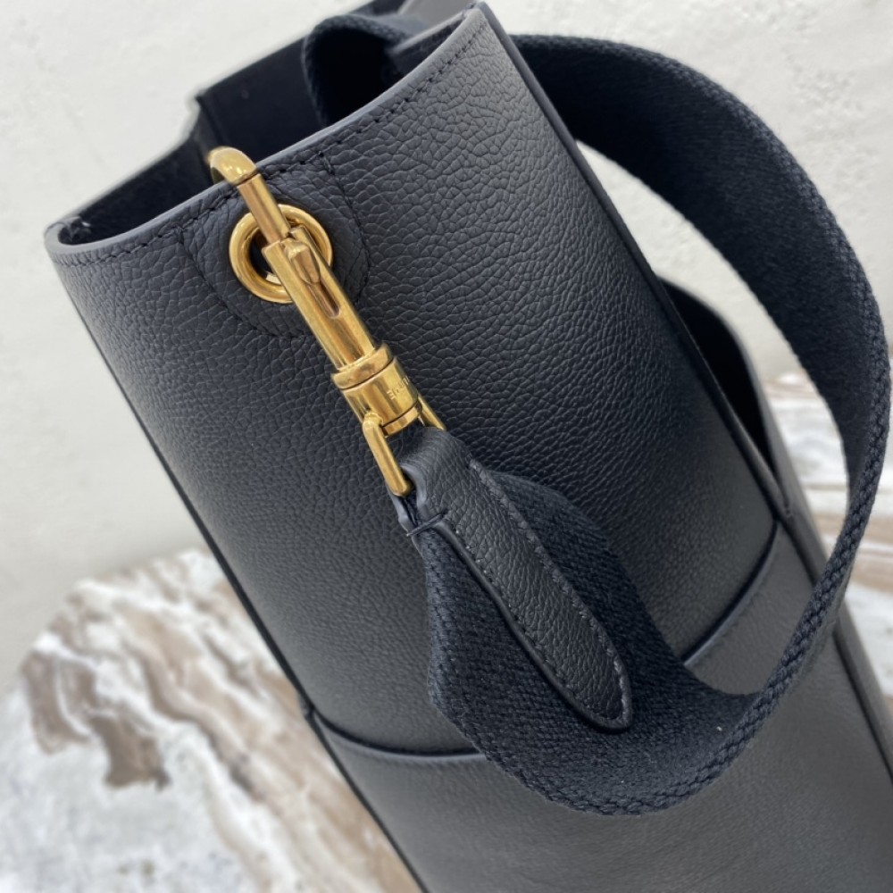 Celine Simple Large Deep Black Crossbody Bag Celine Simple Large Deep Black Crossbody Bag