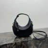 CELINE TRIOMPHE series black underarm bag CELINE TRIOMPHE series black underarm bag