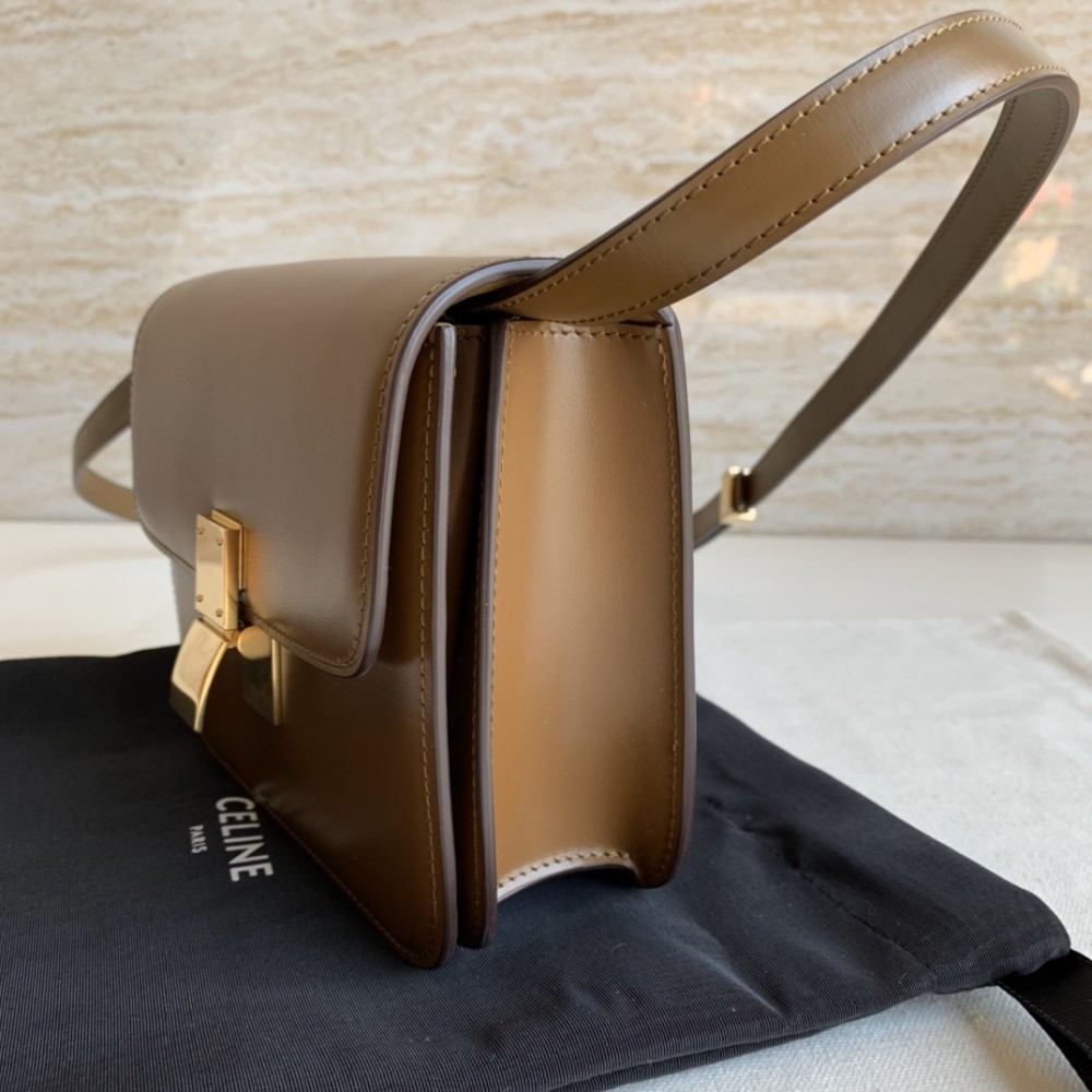 CELINE TRIOMPHE series brown snake print shoulder crossbody bag CELINE TRIOMPHE series brown snake print shoulder crossbody bag