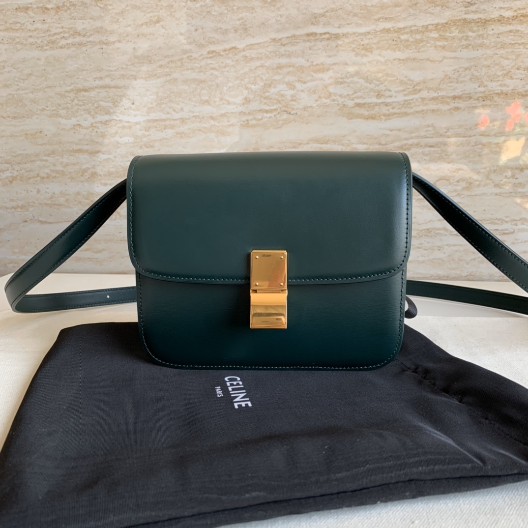 CELINE TRIOMPHE series dark blue snake pattern shoulder crossbody bag CELINE TRIOMPHE series dark blue snake pattern shoulder crossbody bag