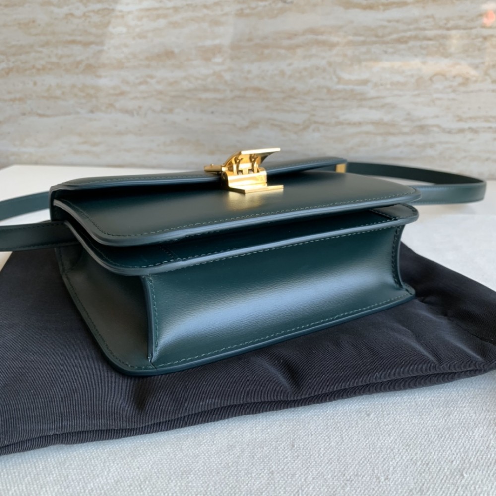 CELINE TRIOMPHE series dark blue snake pattern shoulder crossbody bag CELINE TRIOMPHE series dark blue snake pattern shoulder crossbody bag