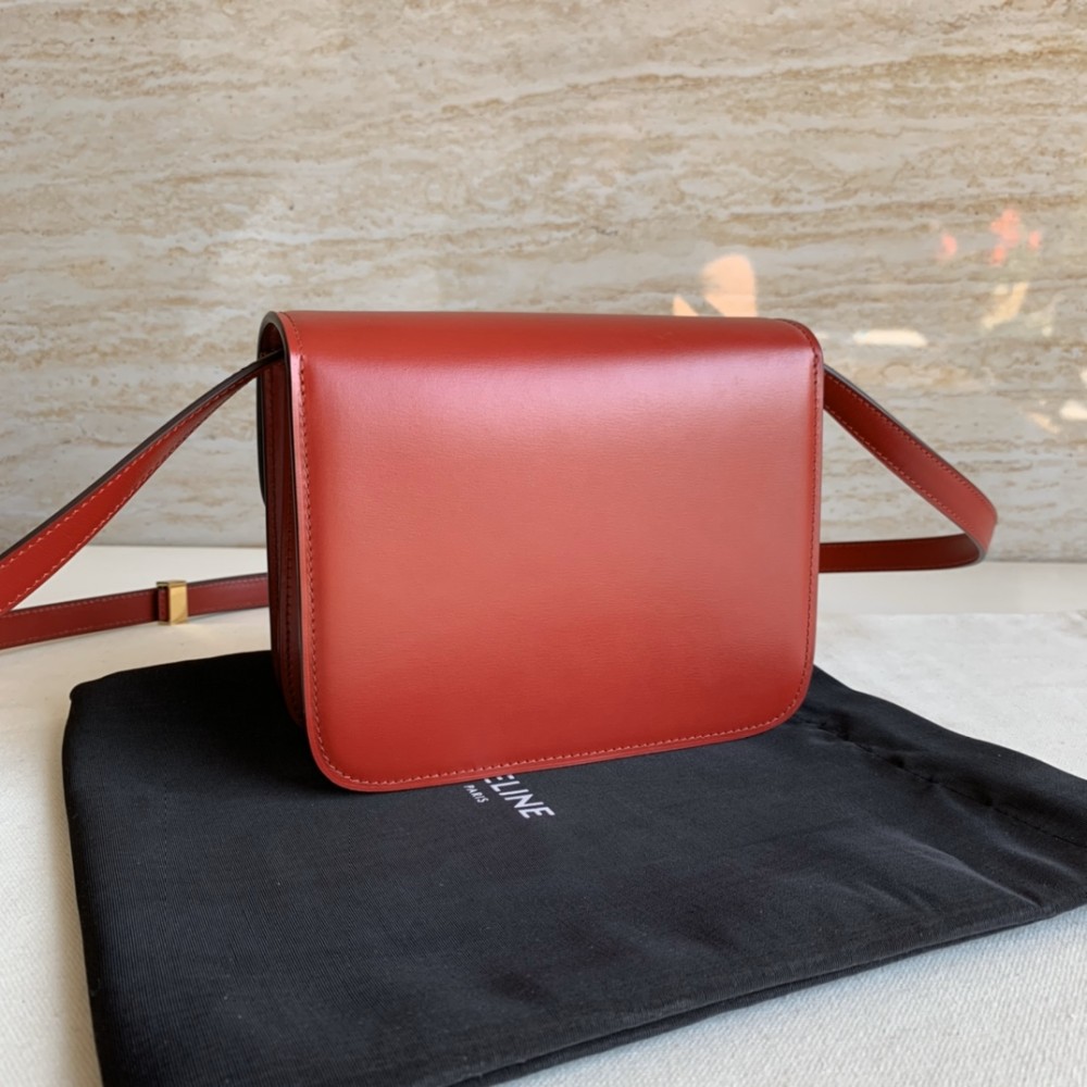CELINE TRIOMPHE series red snake print shoulder bag CELINE TRIOMPHE series red snake print shoulder bag