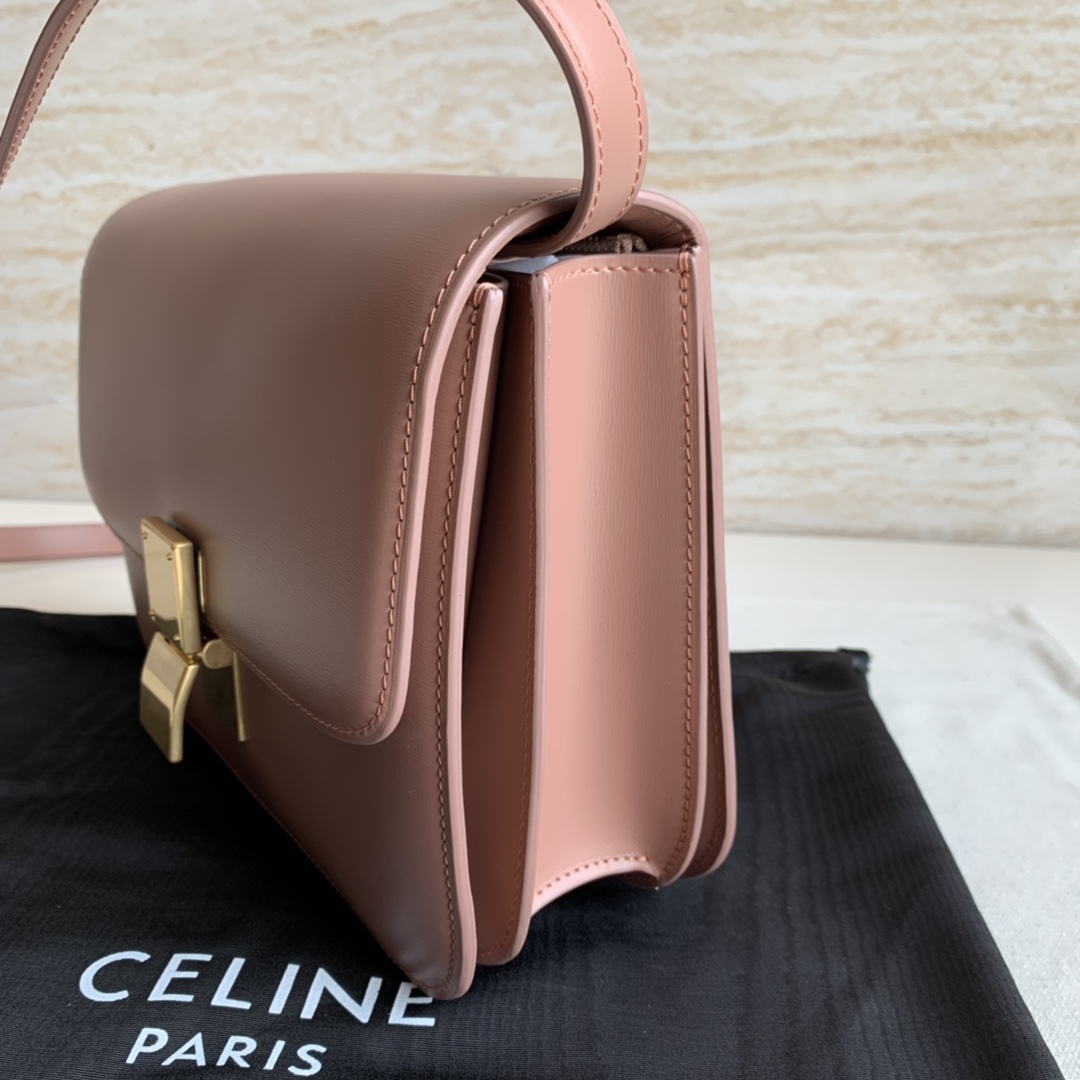 CELINE TRIOMPHE series pink snake print shoulder crossbody bag CELINE TRIOMPHE series pink snake print shoulder crossbody bag