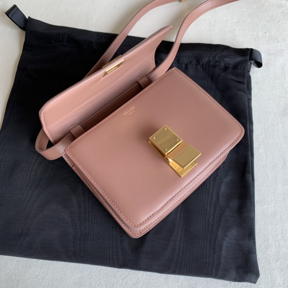 CELINE TRIOMPHE Small Scarlet Crossbody Bag CELINE TRIOMPHE Small Scarlet Crossbody Bag