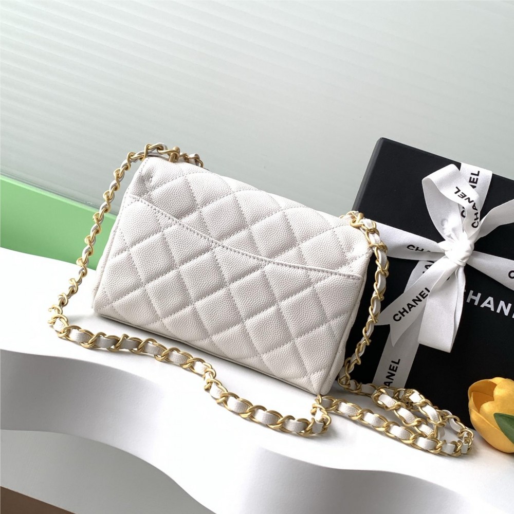 Chanel classic CF series bright white lambskin gold hardware chain bag Chanel classic CF series bright white lambskin gold hardware chain bag