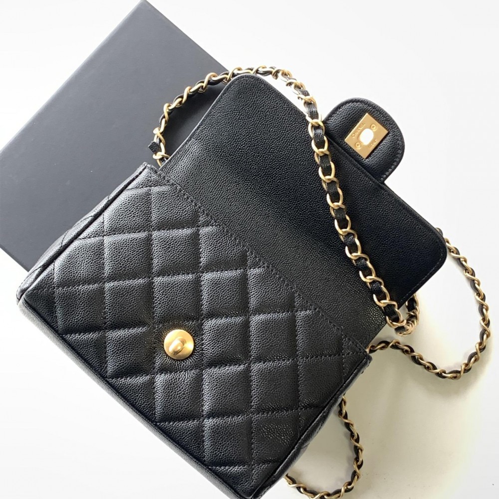 Chanel classic CF series bright black lambskin gold hardware chain bag Chanel classic CF series bright black lambskin gold hardware chain bag