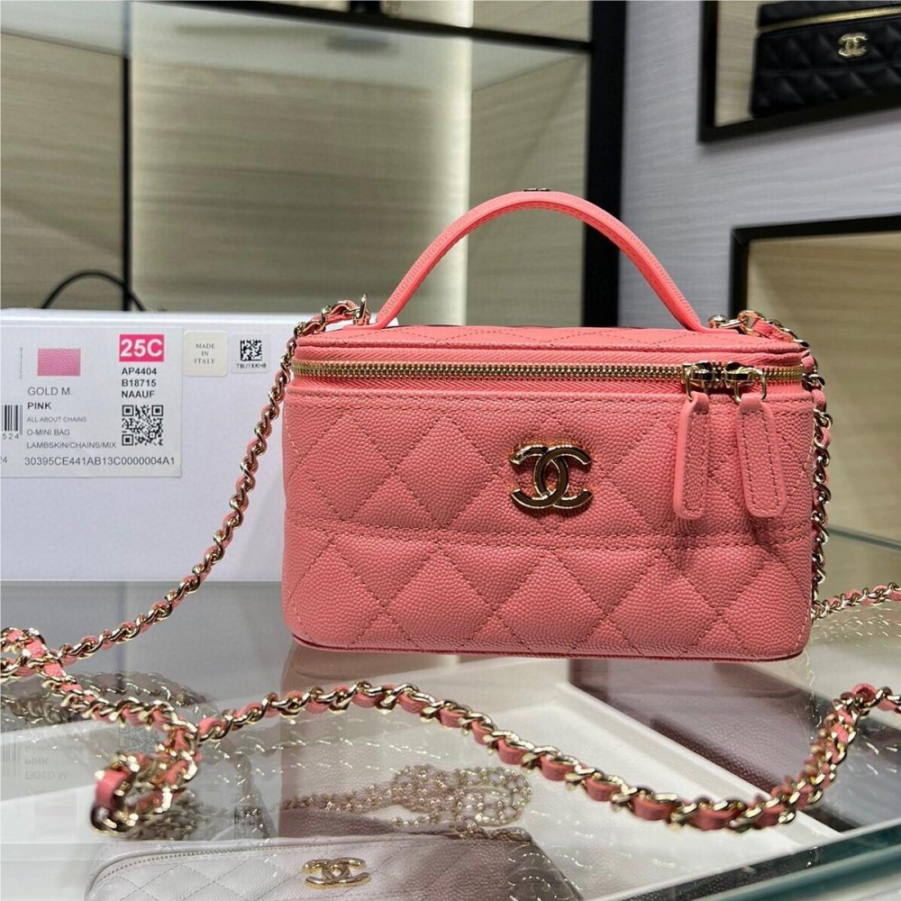 Chanel Double C Metal Chain Diamond Check Pink Frosted Texture Bag Chanel Double C Metal Chain Diamond Check Pink Frosted Texture Bag