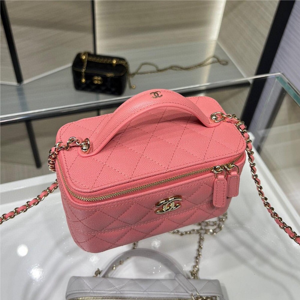 Chanel Double C Metal Chain Diamond Check Pink Frosted Texture Bag Chanel Double C Metal Chain Diamond Check Pink Frosted Texture Bag