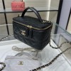Chanel Double C Metal Chain Diamond Pattern Pure Black Matte Texture Bag Chanel Double C Metal Chain Diamond Pattern Pure Black Matte Texture Bag