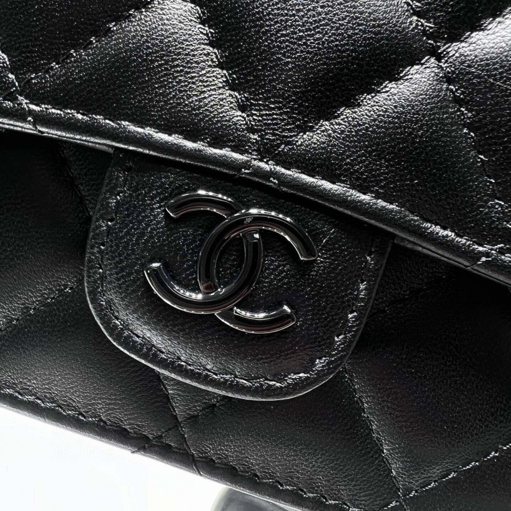 Chanel Double C Metal Chain Classic Elegant Black Quilted Handbag Chanel Double C Metal Chain Classic Elegant Black Quilted Handbag